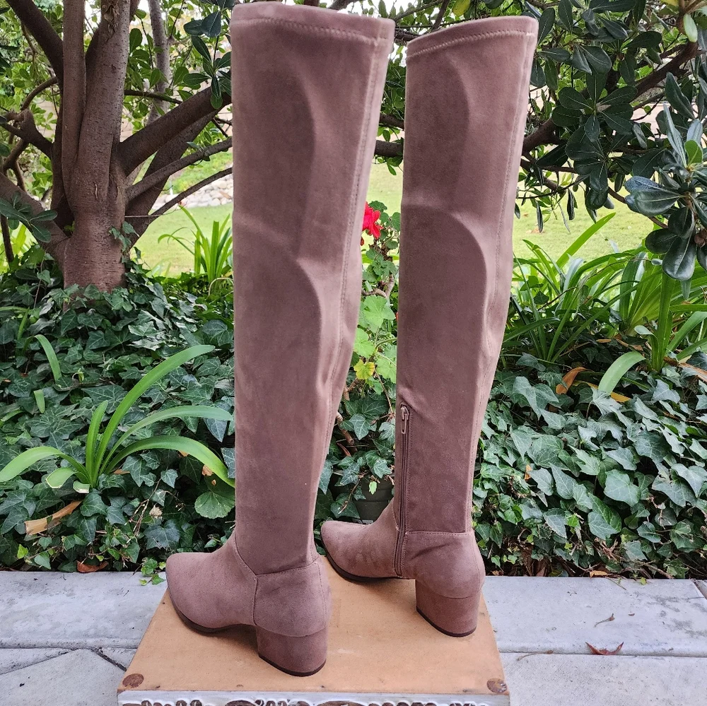 Sexy Fitted Steve Madden Taupe Microsuede OTK Boots